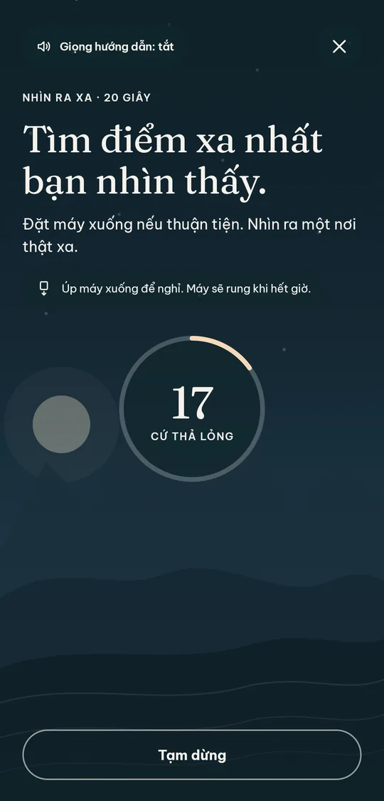 Màn nghỉ 20 giây: vòng đếm ngược trên khung cảnh núi và lời nhắc úp điện thoại